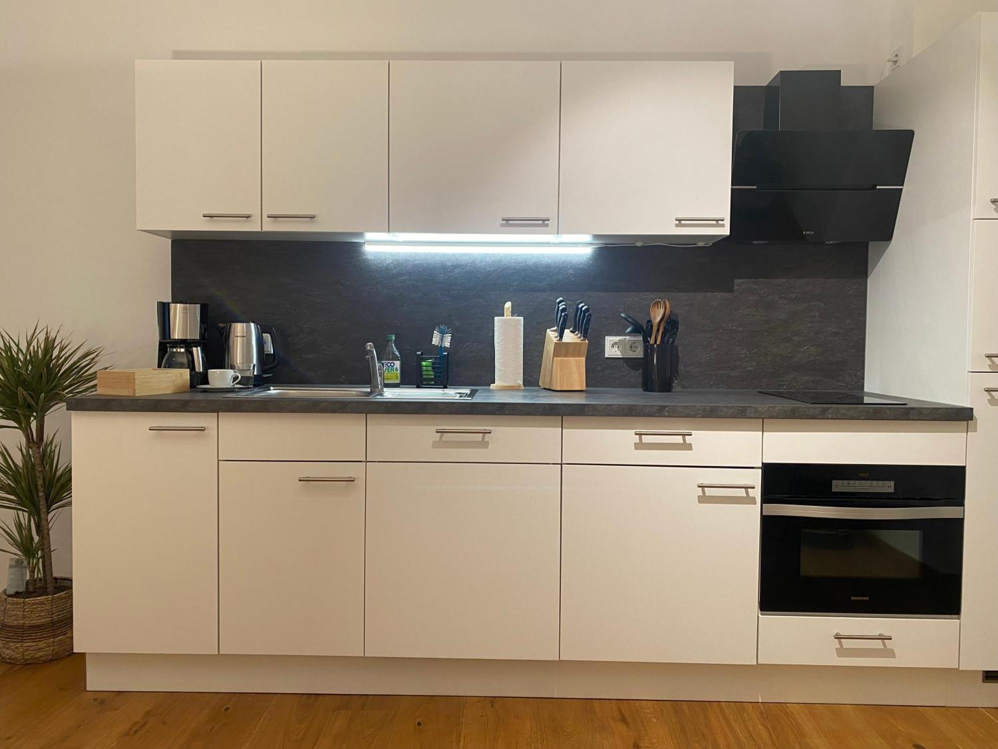 Apartment Modern Zentral Parkplatz Terasse Netflix Straubing
